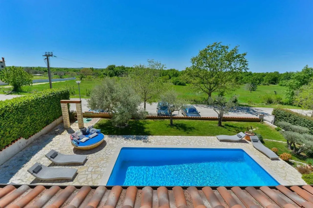 Villa Toscana Sole With Pool Svetvincenat