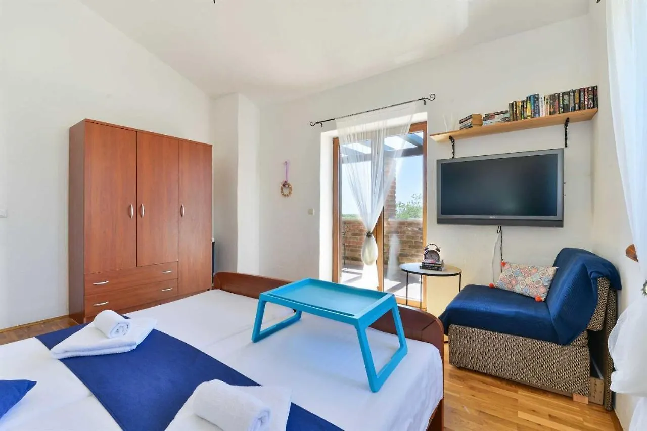 Villa Toscana Sole With Pool Svetvincenat Croatia